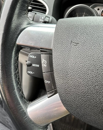 Ford Focus cena 16900 przebieg: 194000, rok produkcji 2010 z Ożarów małe 254